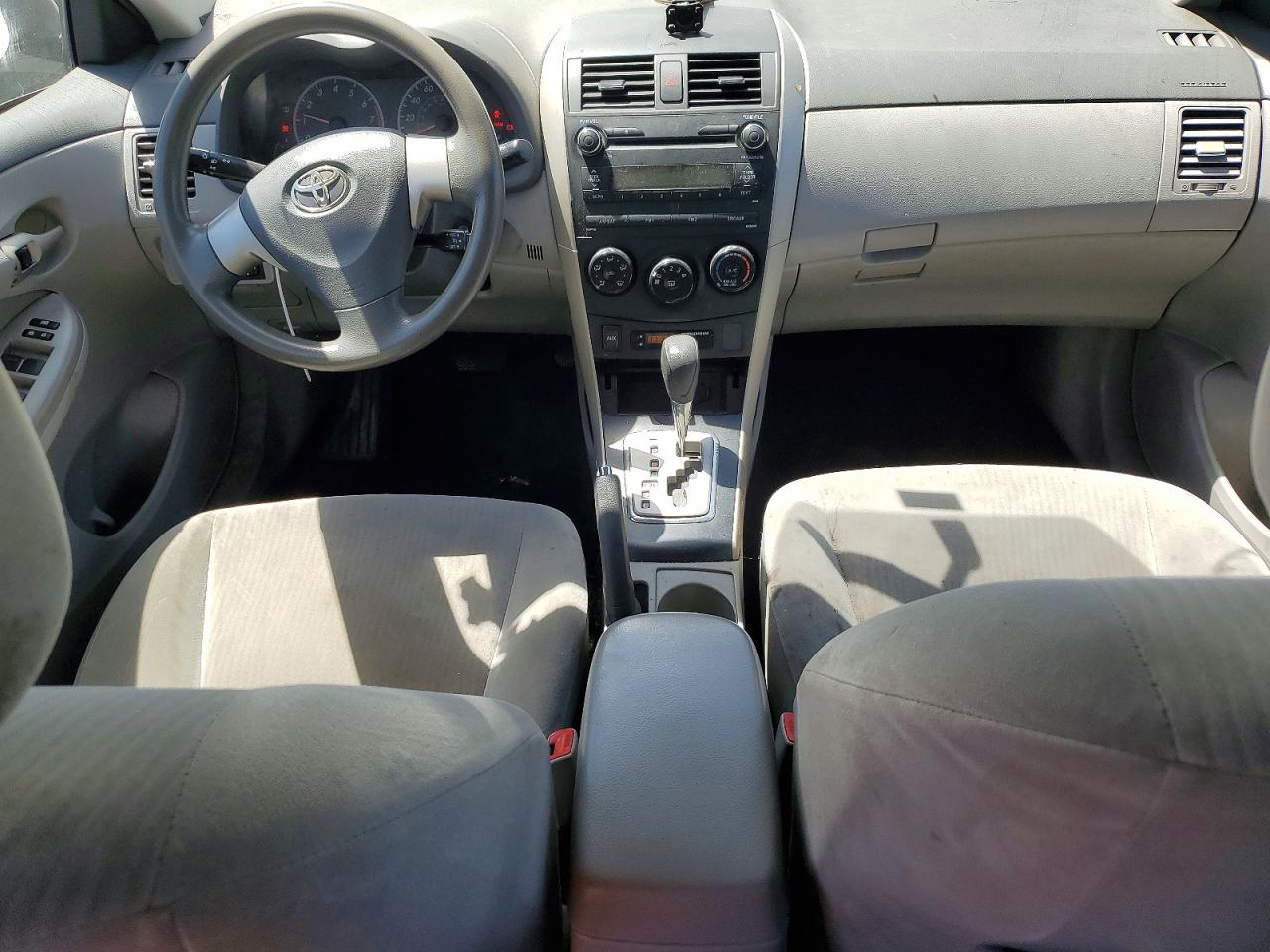 2010 TOYOTA COROLLA