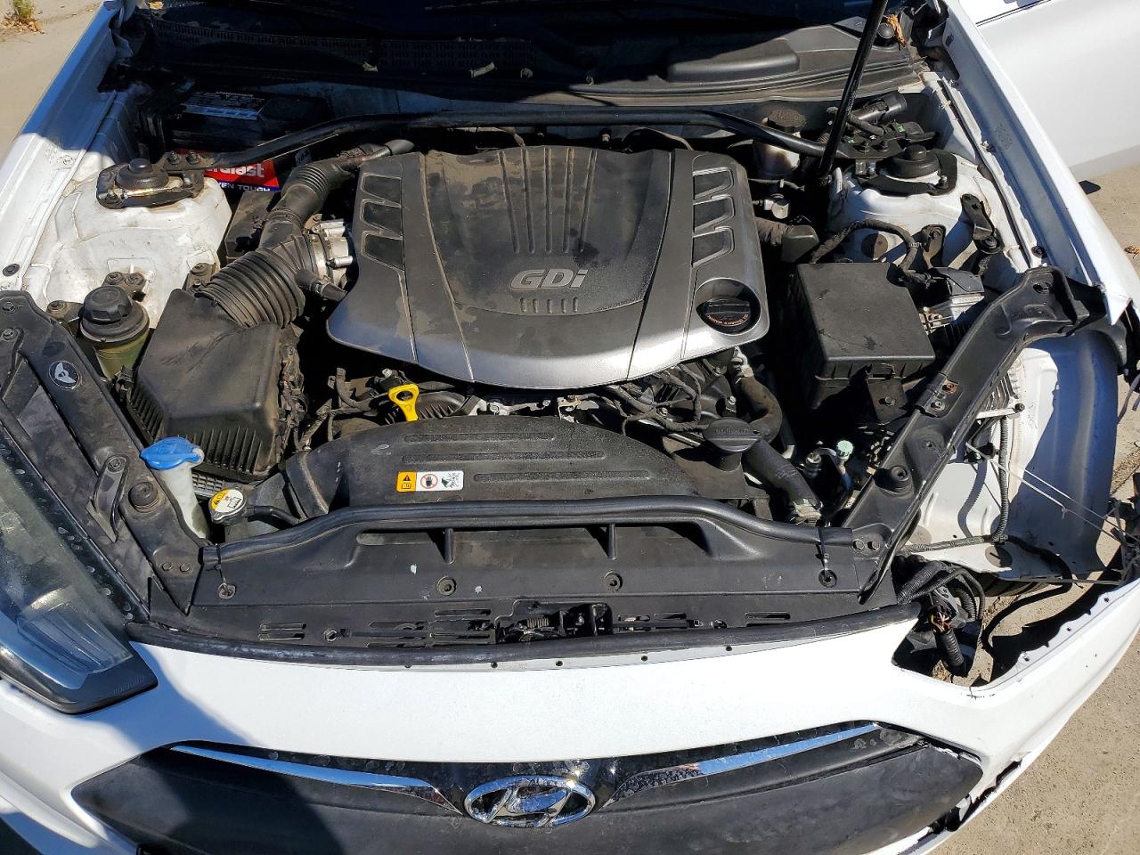 2015 HYUNDAI GENESIS