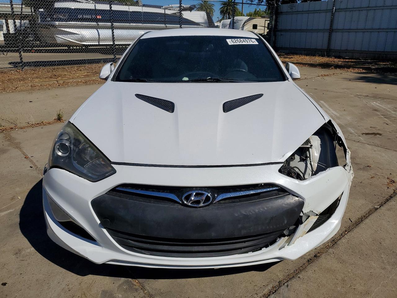 2015 HYUNDAI GENESIS