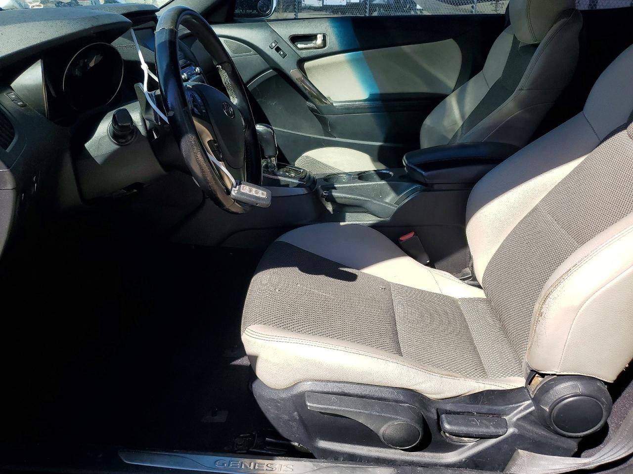 2015 HYUNDAI GENESIS