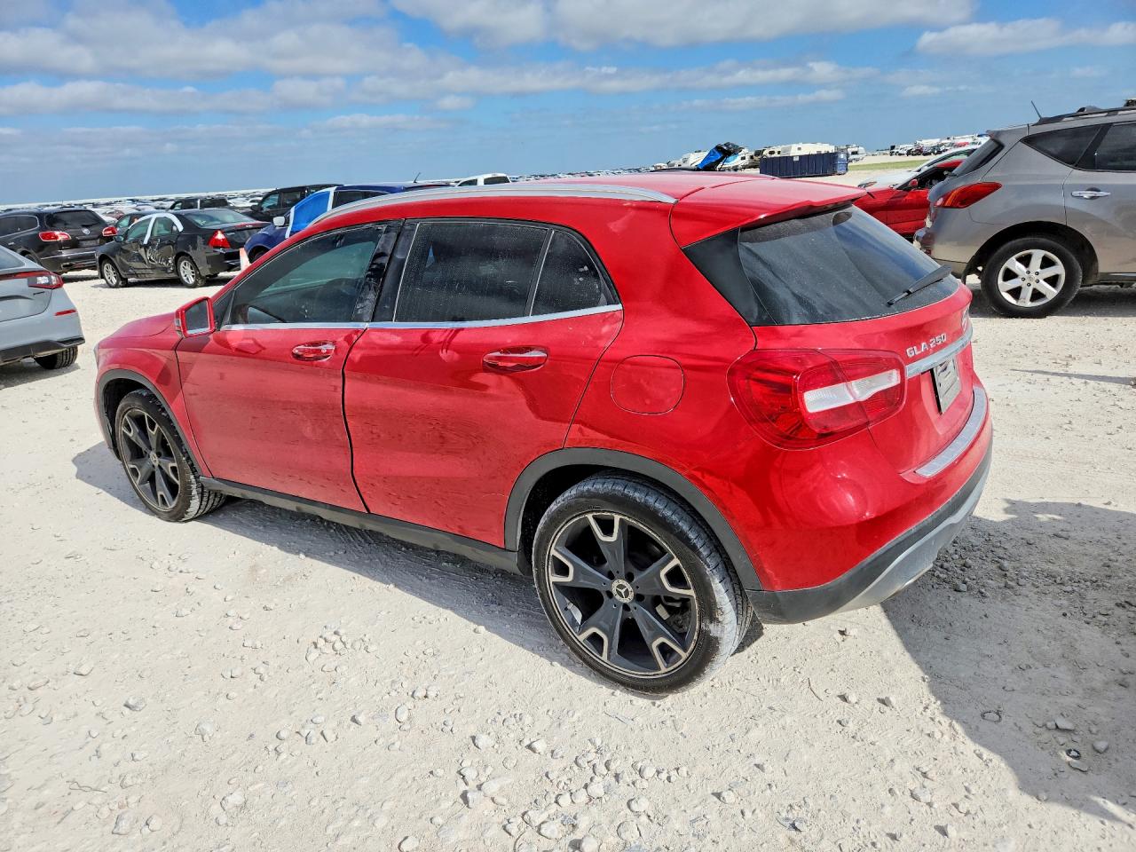 2020 MERCEDES-BENZ GLA-CLASS