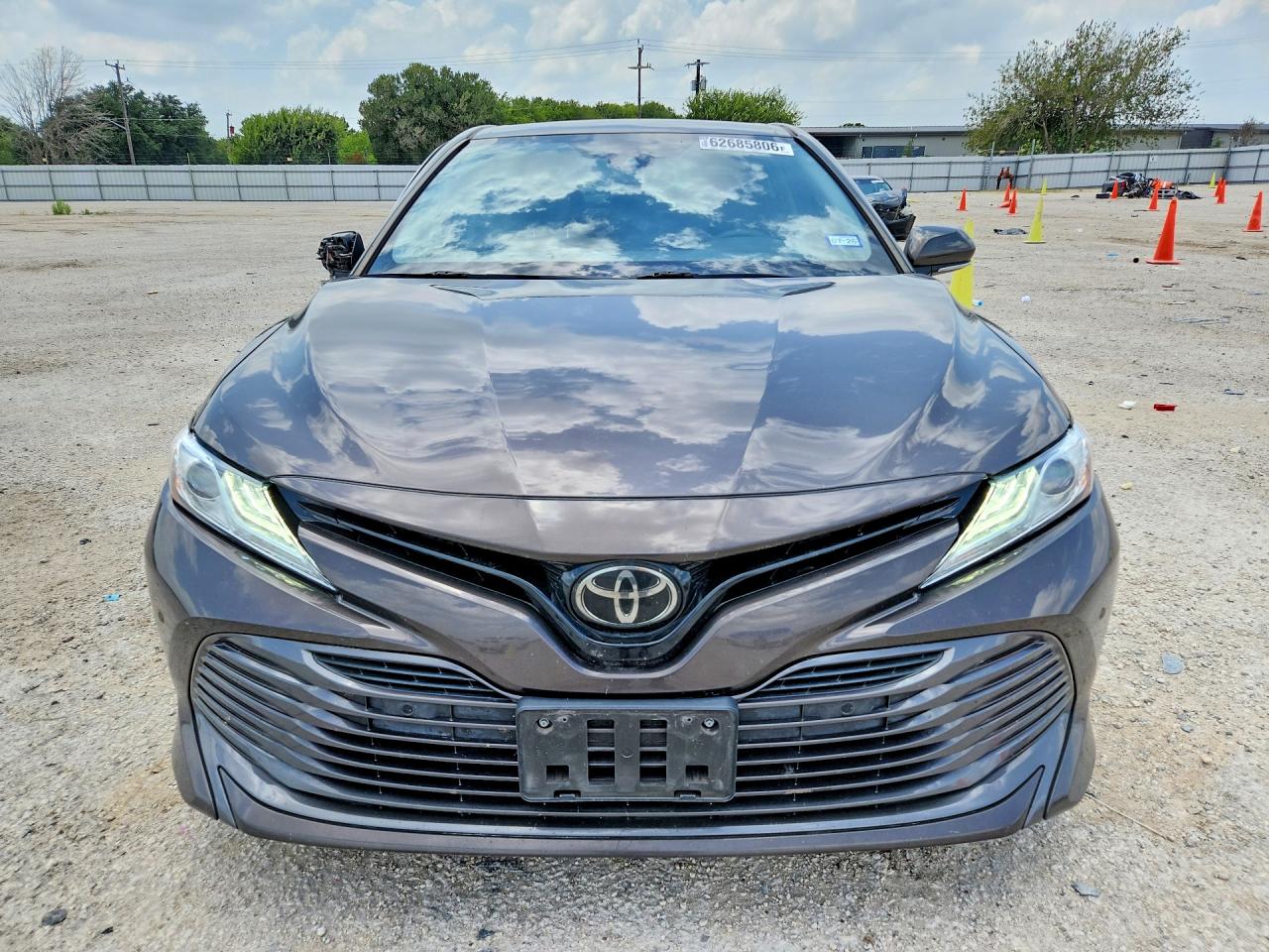 2018 TOYOTA CAMRY