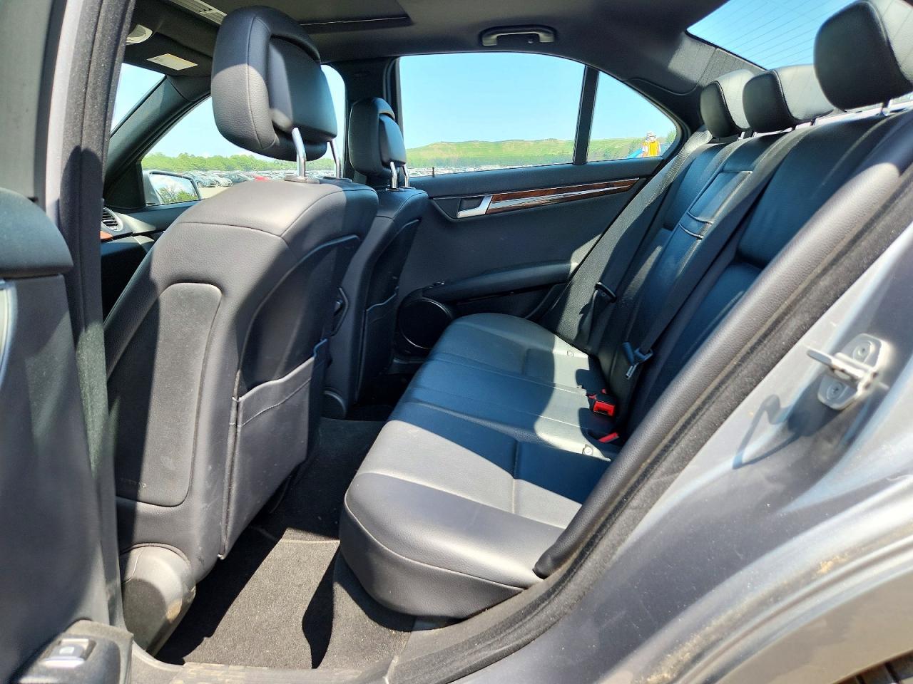 2012 MERCEDES-BENZ C-CLASS