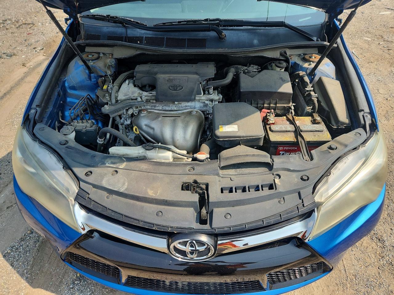 2016 TOYOTA CAMRY