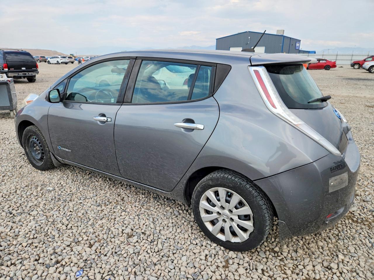 2016 NISSAN LEAF