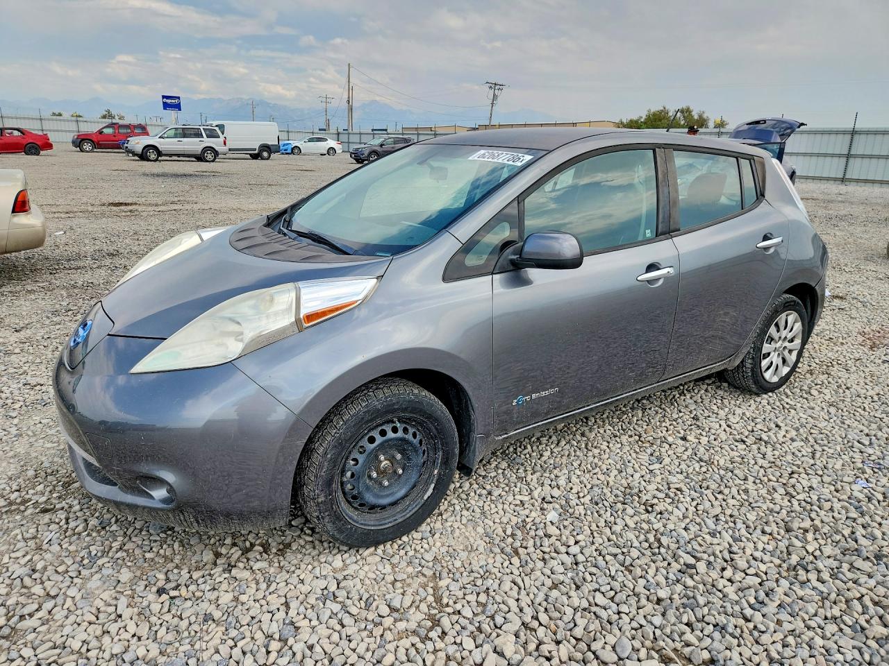 2016 NISSAN LEAF
