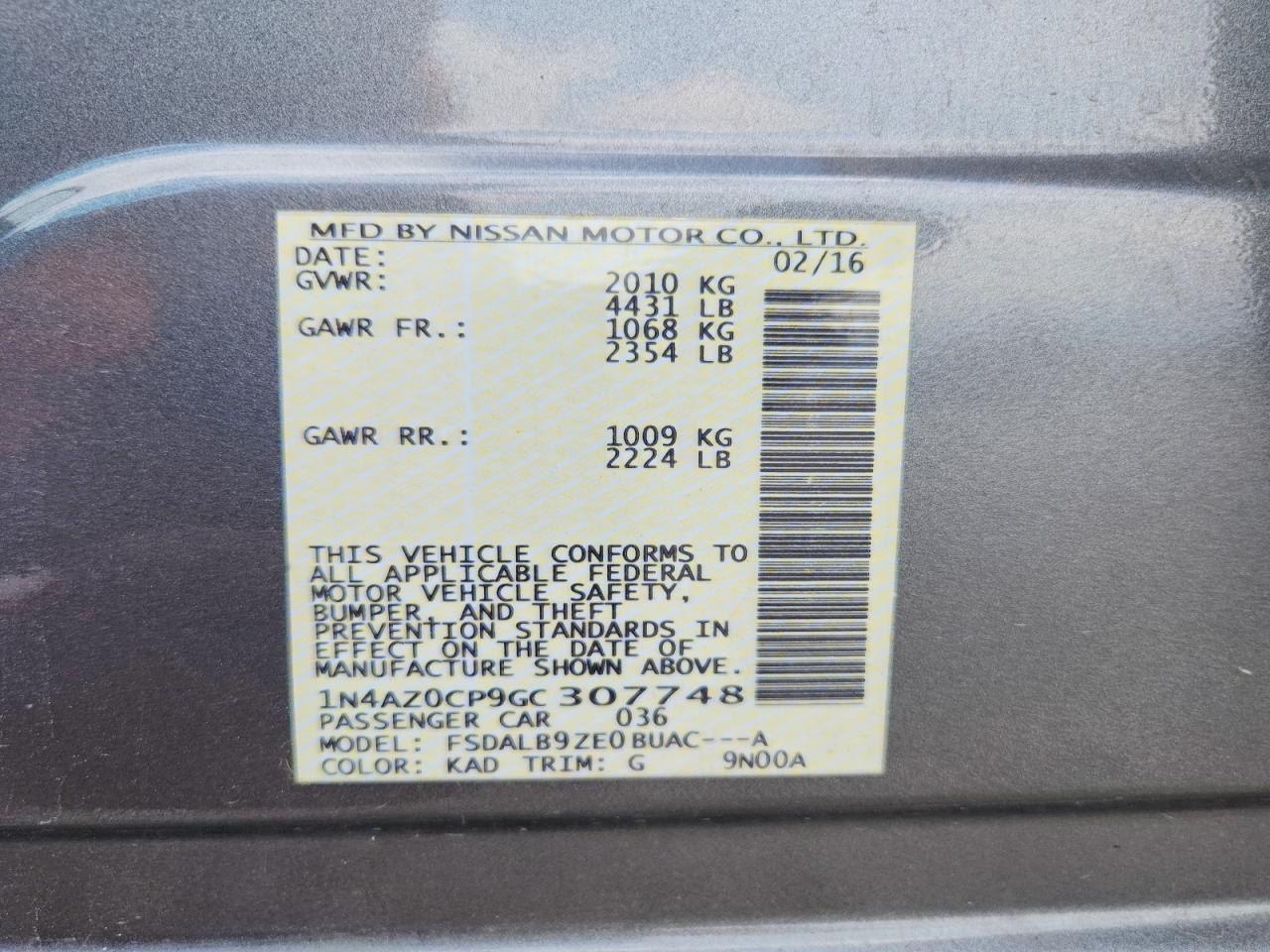 2016 NISSAN LEAF