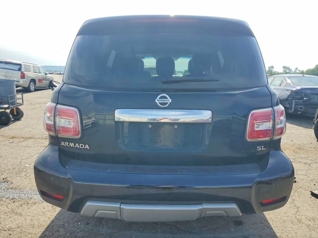 2017 NISSAN ARMADA
