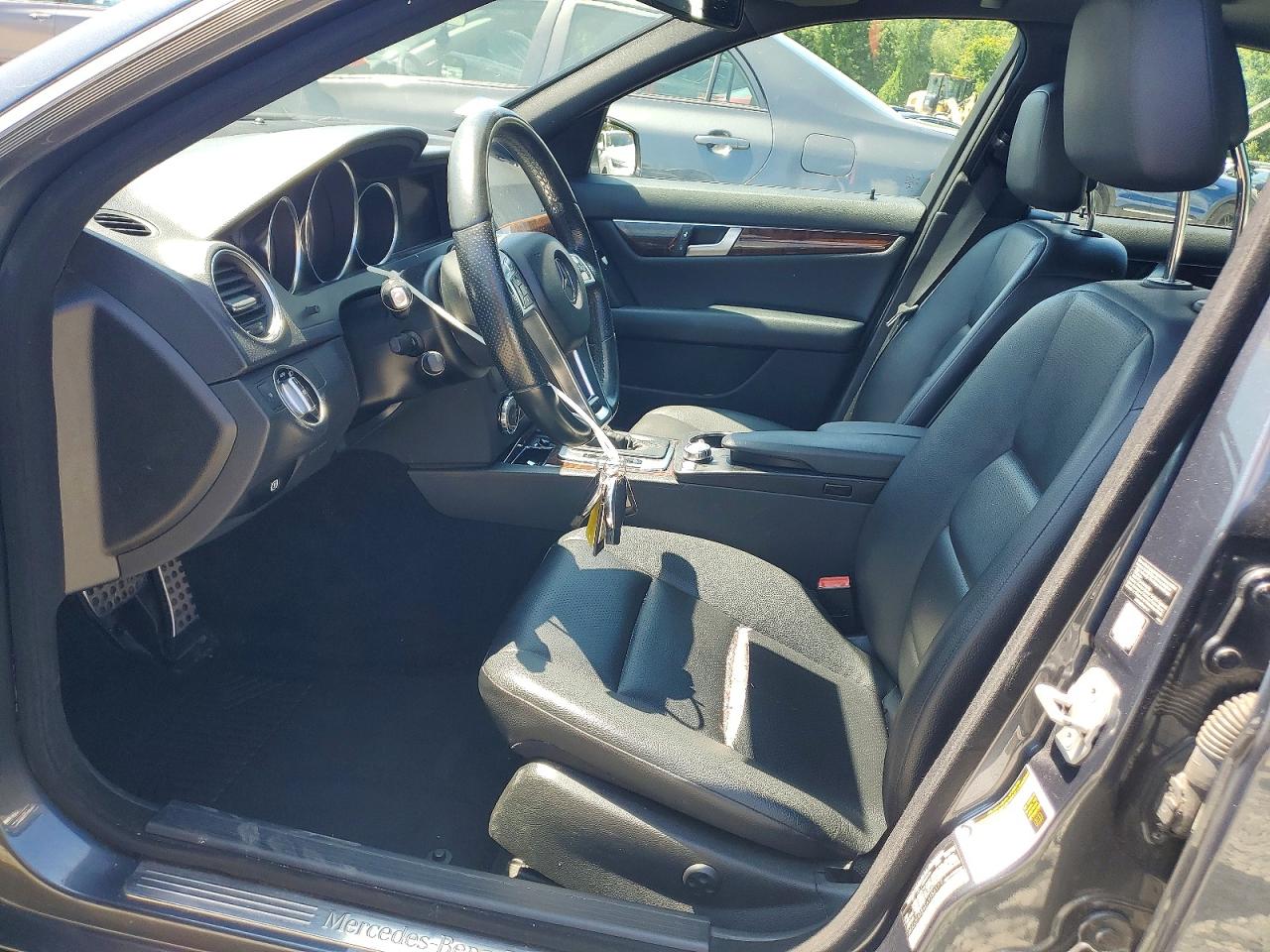 2014 MERCEDES-BENZ C-CLASS