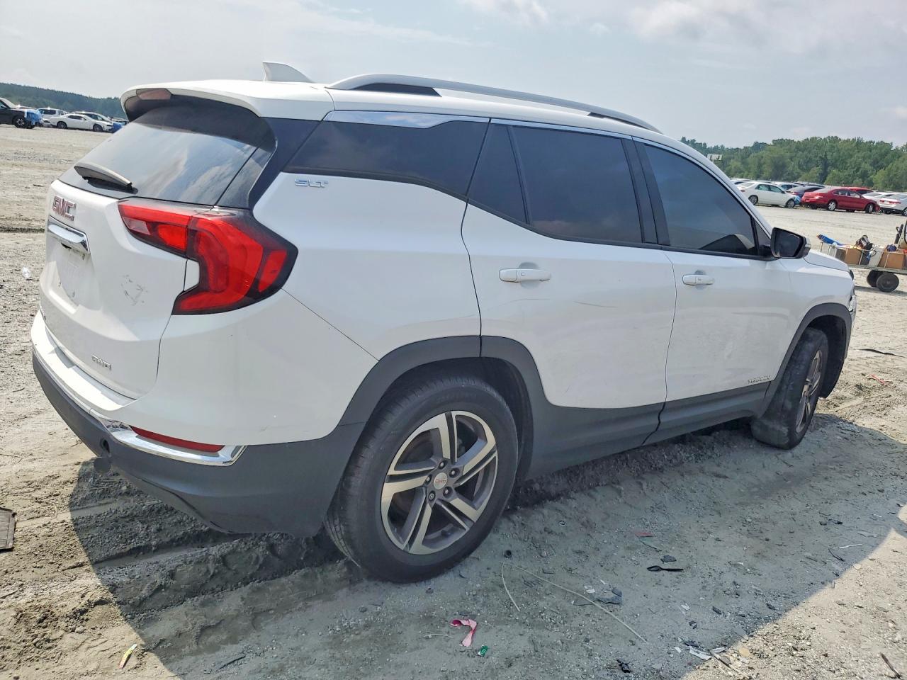2021 GMC TERRAIN
