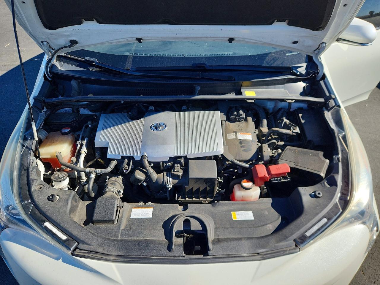 2016 TOYOTA PRIUS