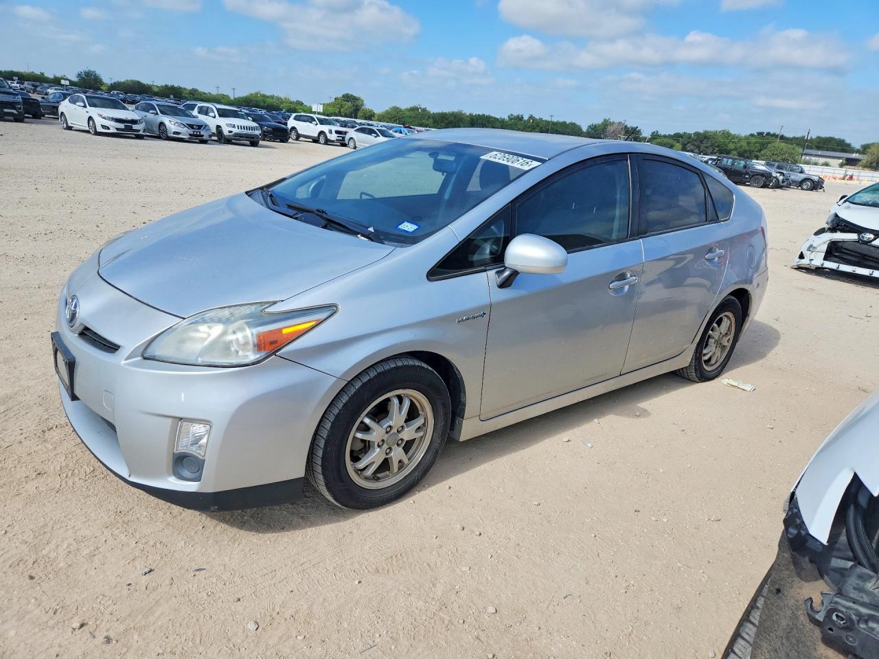 2010 TOYOTA PRIUS