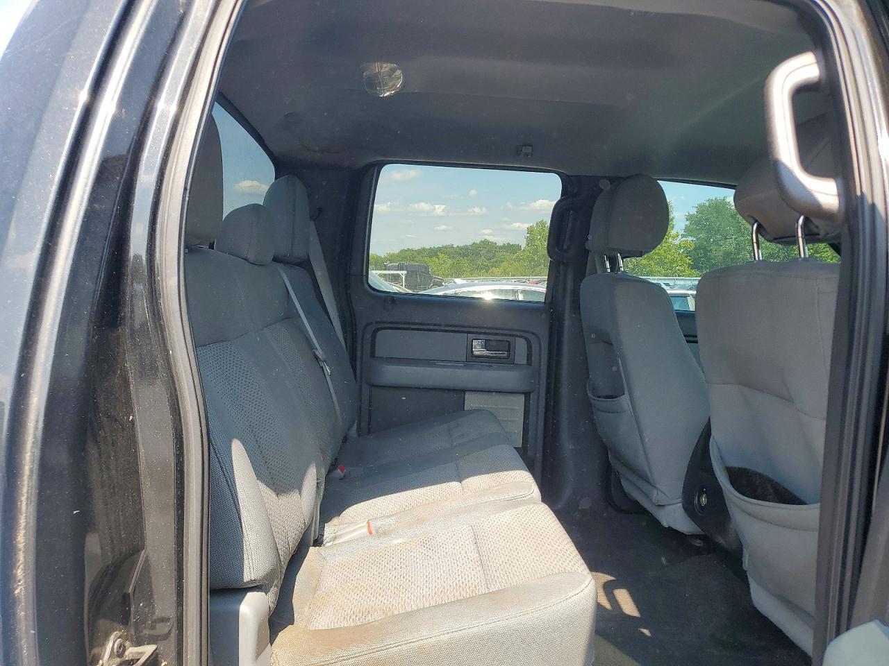 2014 FORD F150
