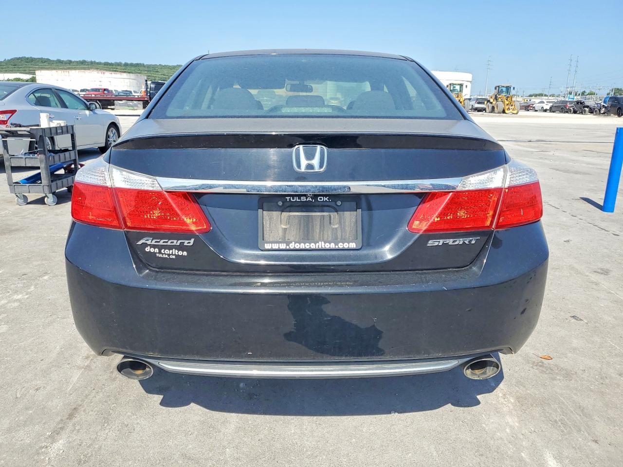 2015 HONDA ACCORD