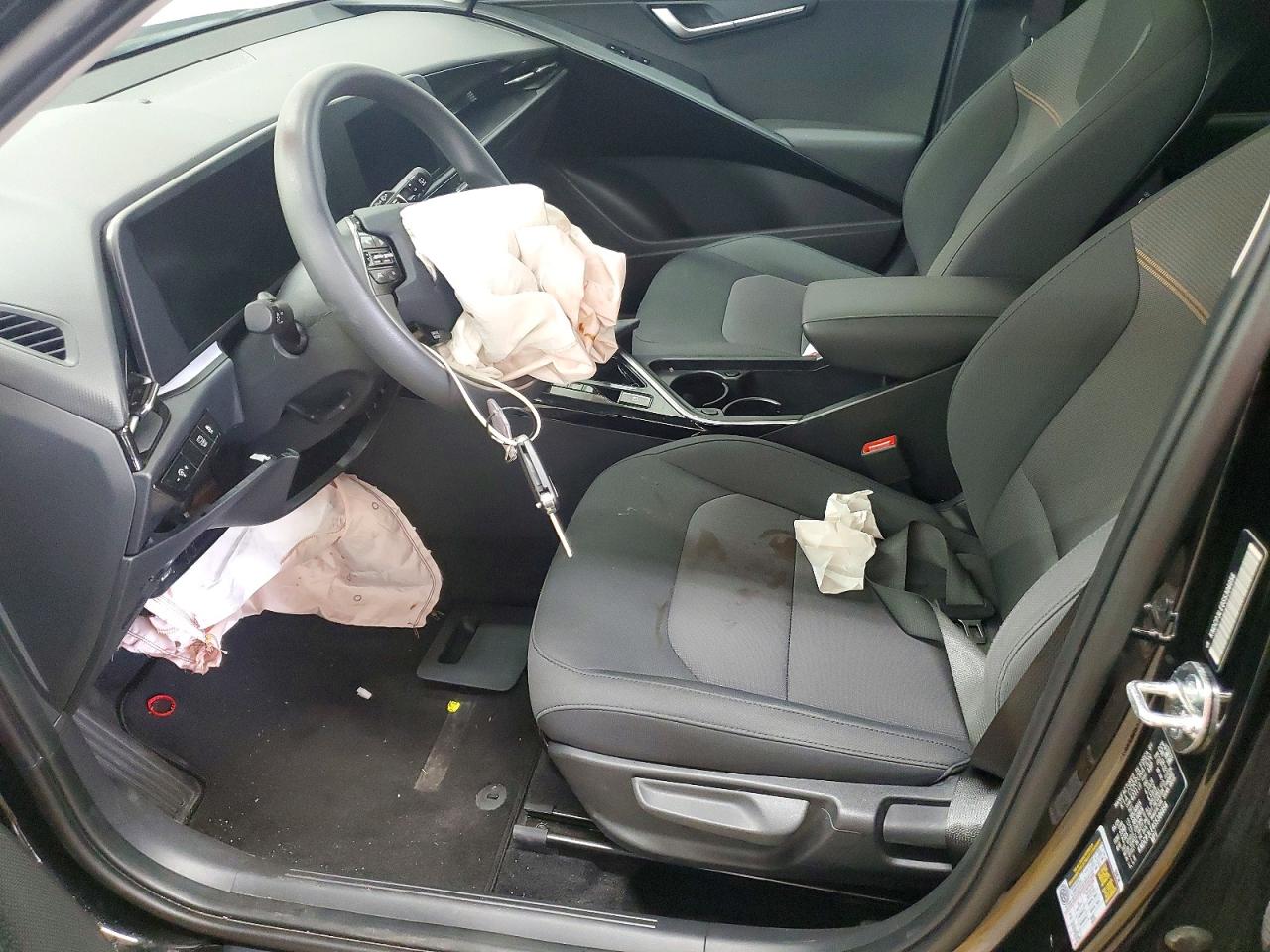 2025 KIA NIRO