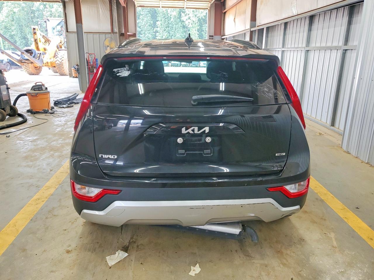 2025 KIA NIRO