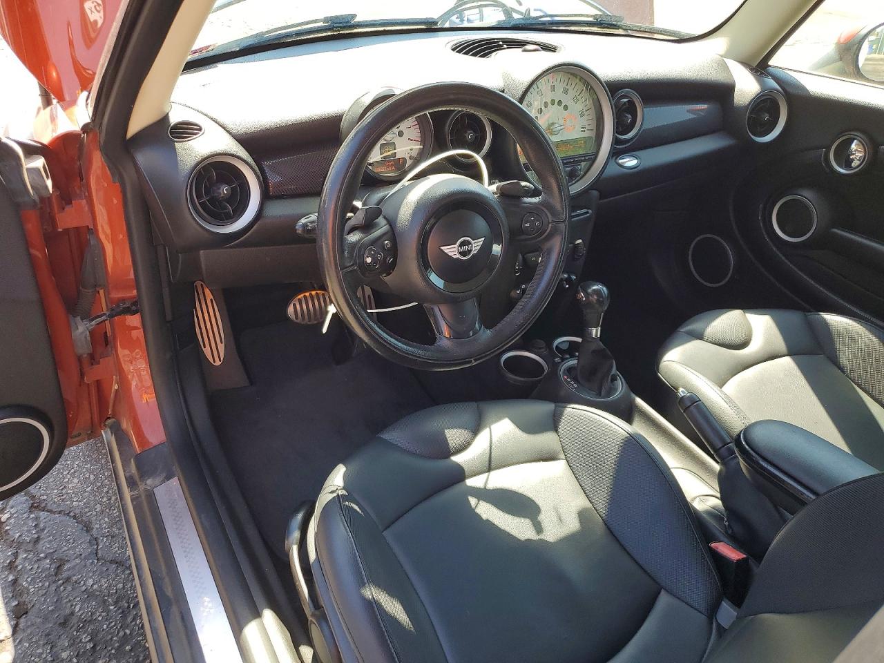 2013 MINI COOPER