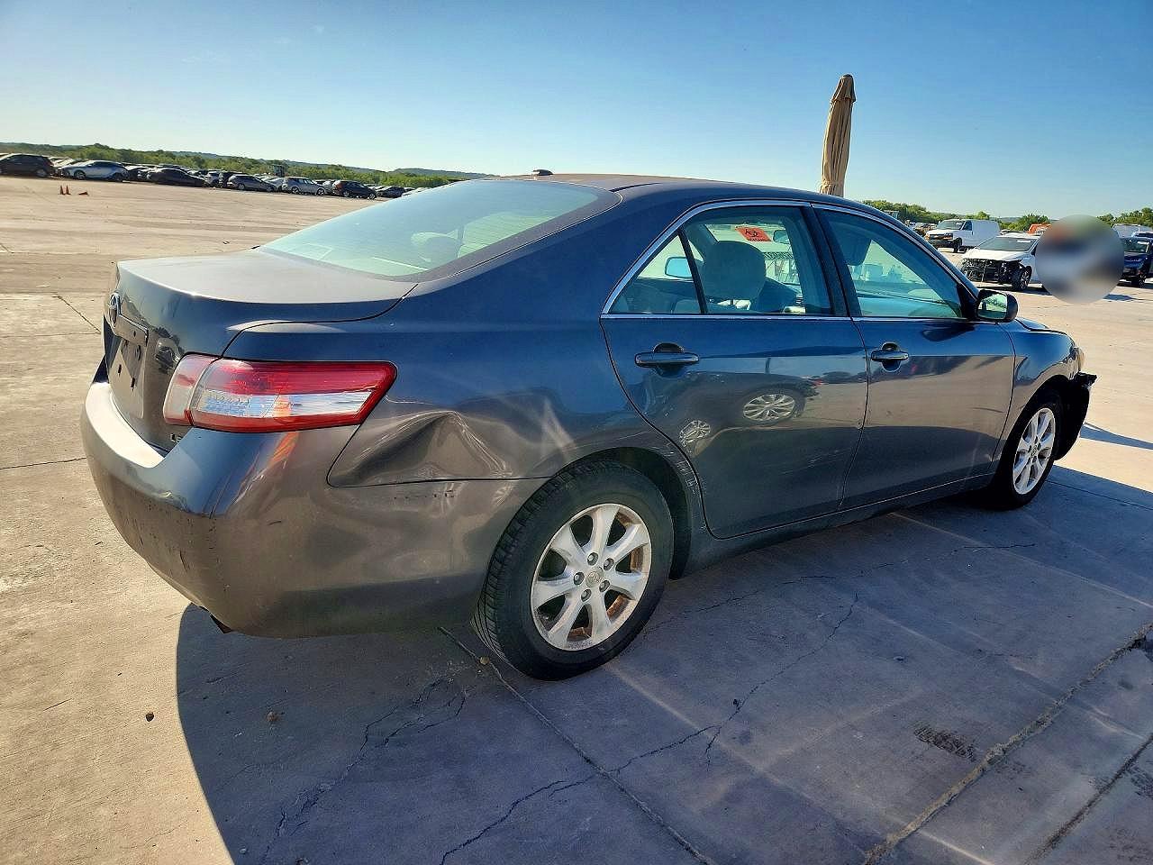 2011 TOYOTA CAMRY