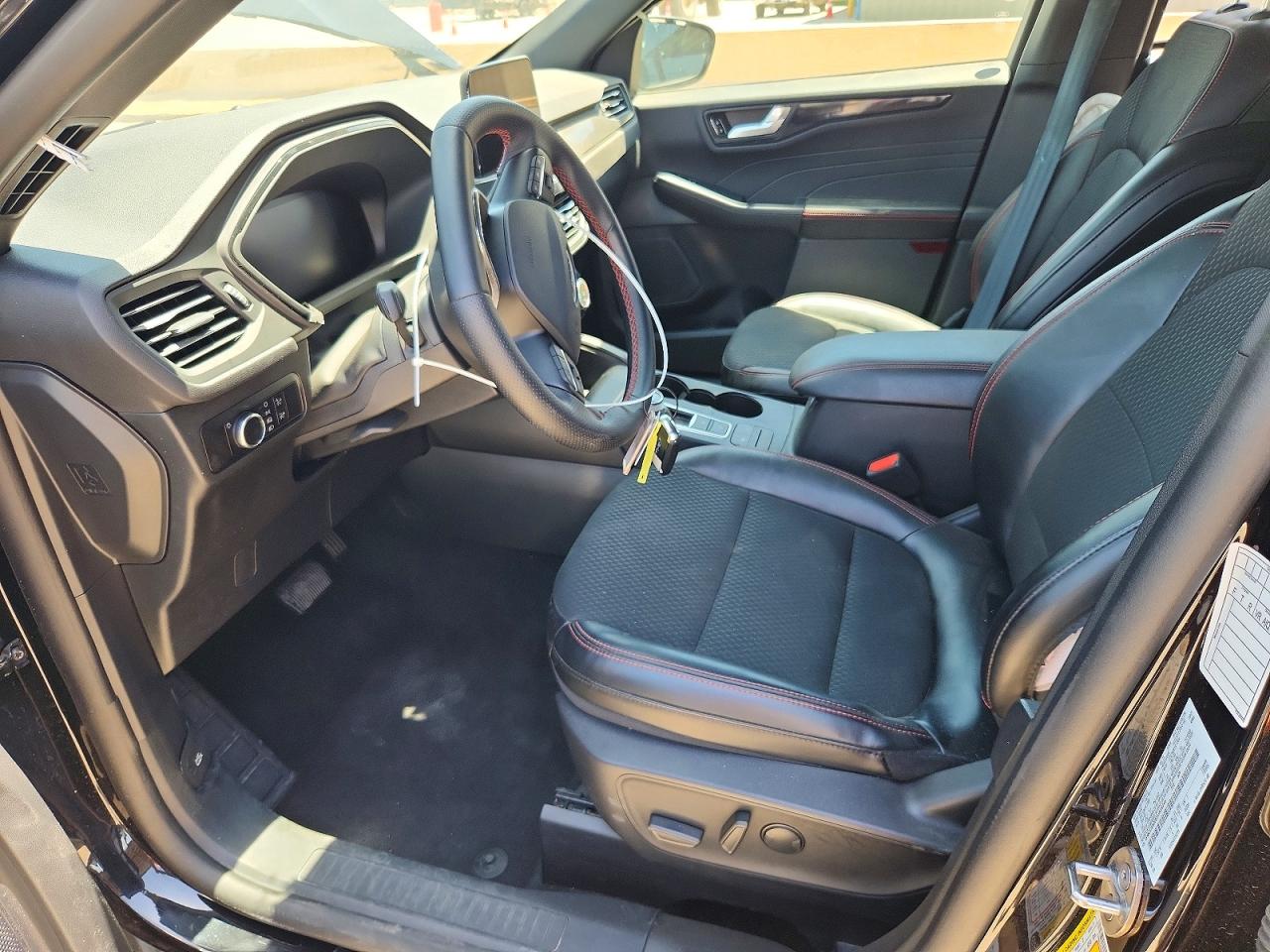 2025 FORD ESCAPE