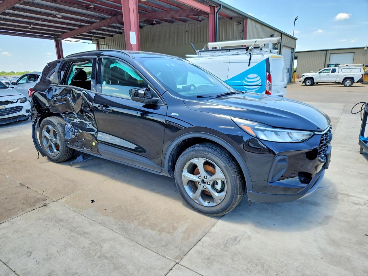 2025 FORD ESCAPE