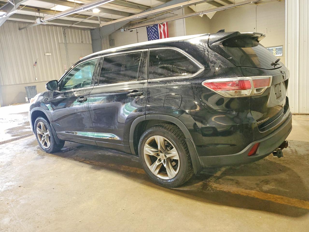 2014 TOYOTA HIGHLANDER