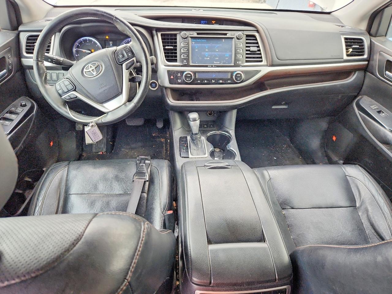 2014 TOYOTA HIGHLANDER
