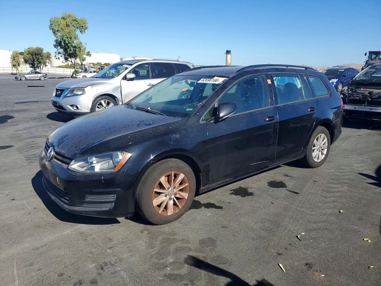 2015 VOLKSWAGEN GOLF