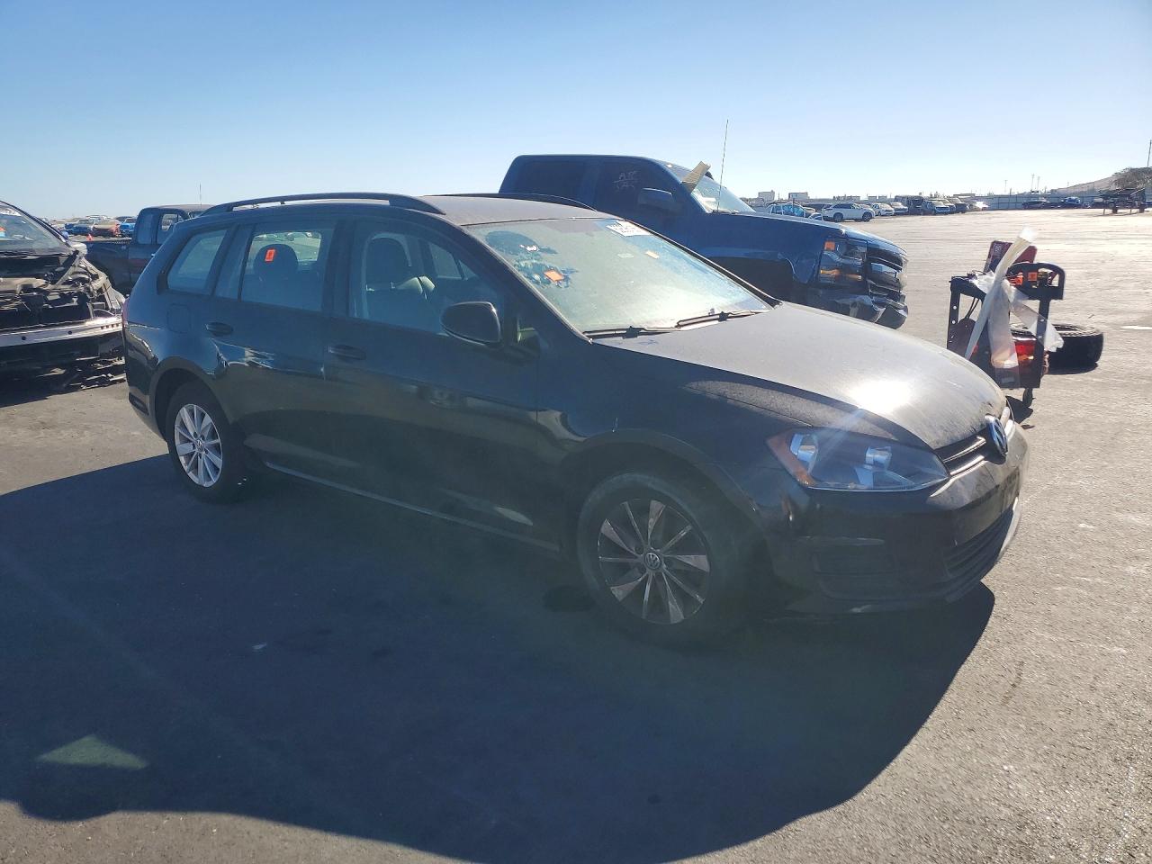 2015 VOLKSWAGEN GOLF