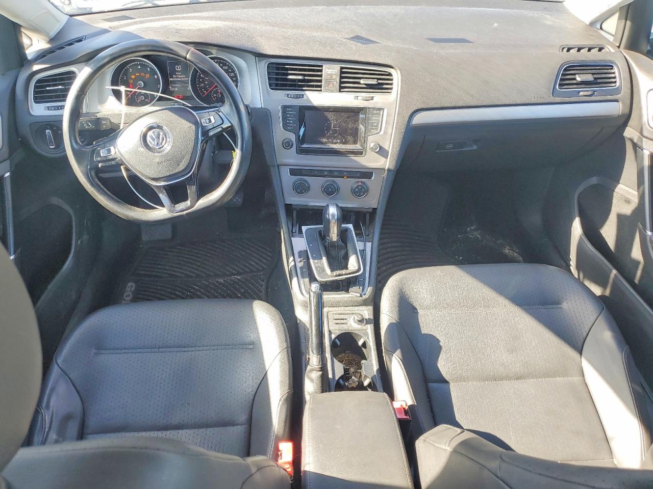 2015 VOLKSWAGEN GOLF