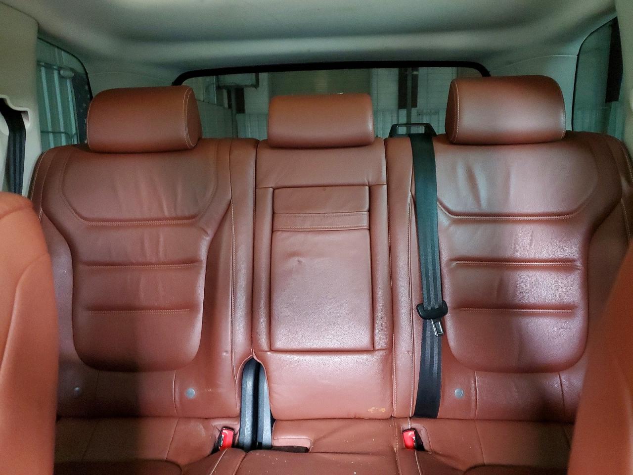 2015 VOLKSWAGEN TOUAREG