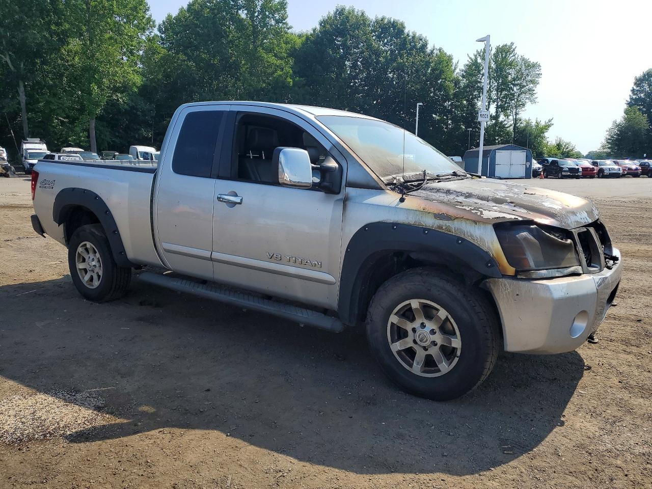 2005 NISSAN TITAN