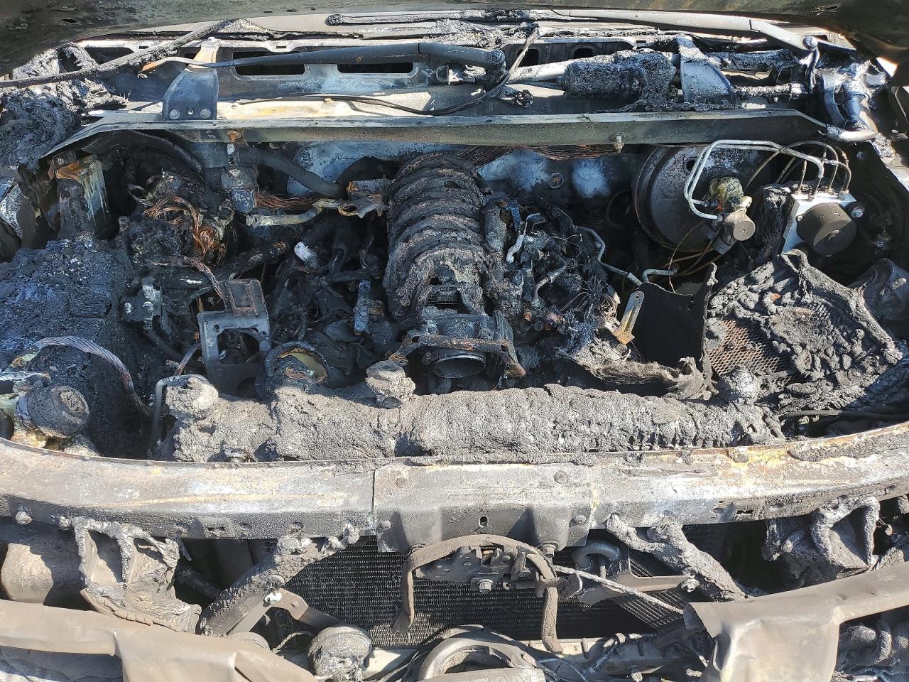 2005 NISSAN TITAN