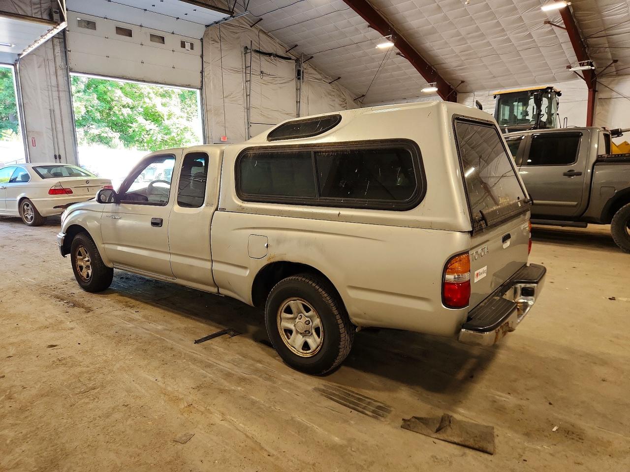 2001 TOYOTA TACOMA