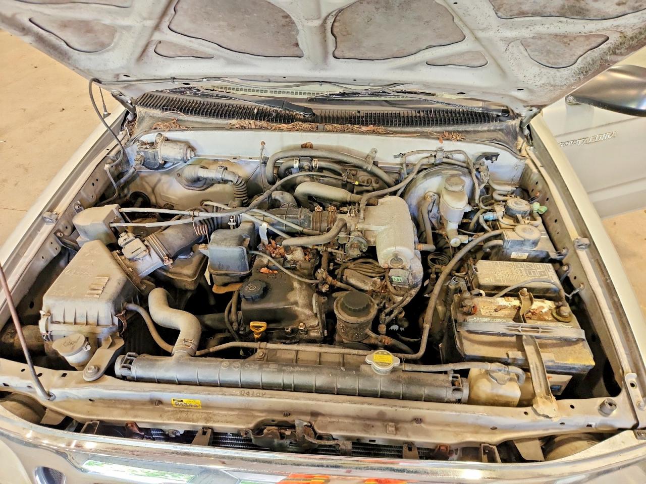 2001 TOYOTA TACOMA