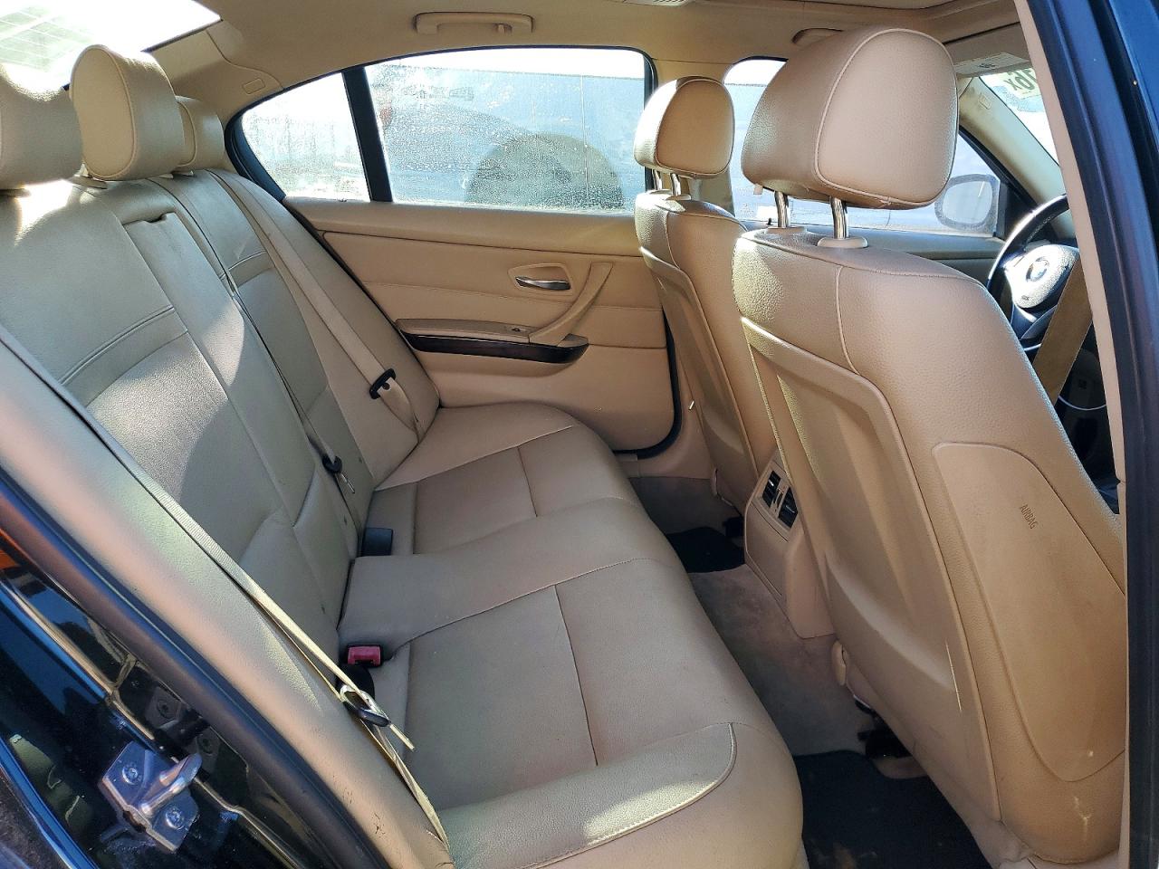 2011 BMW 3 SERIES