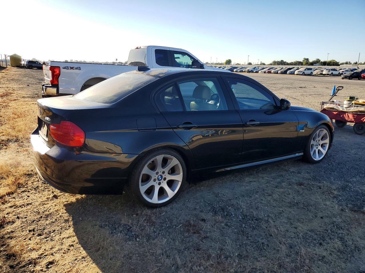 2011 BMW 3 SERIES