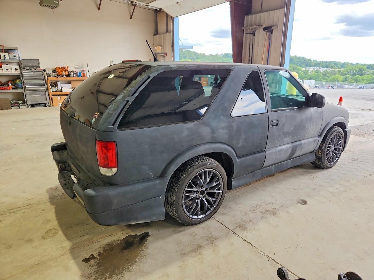 2004 CHEVROLET BLAZER