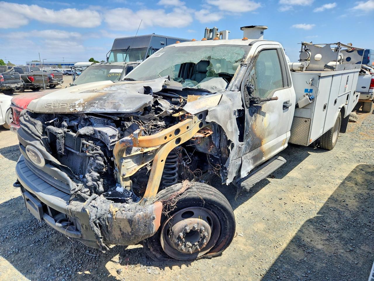 2017 FORD F550