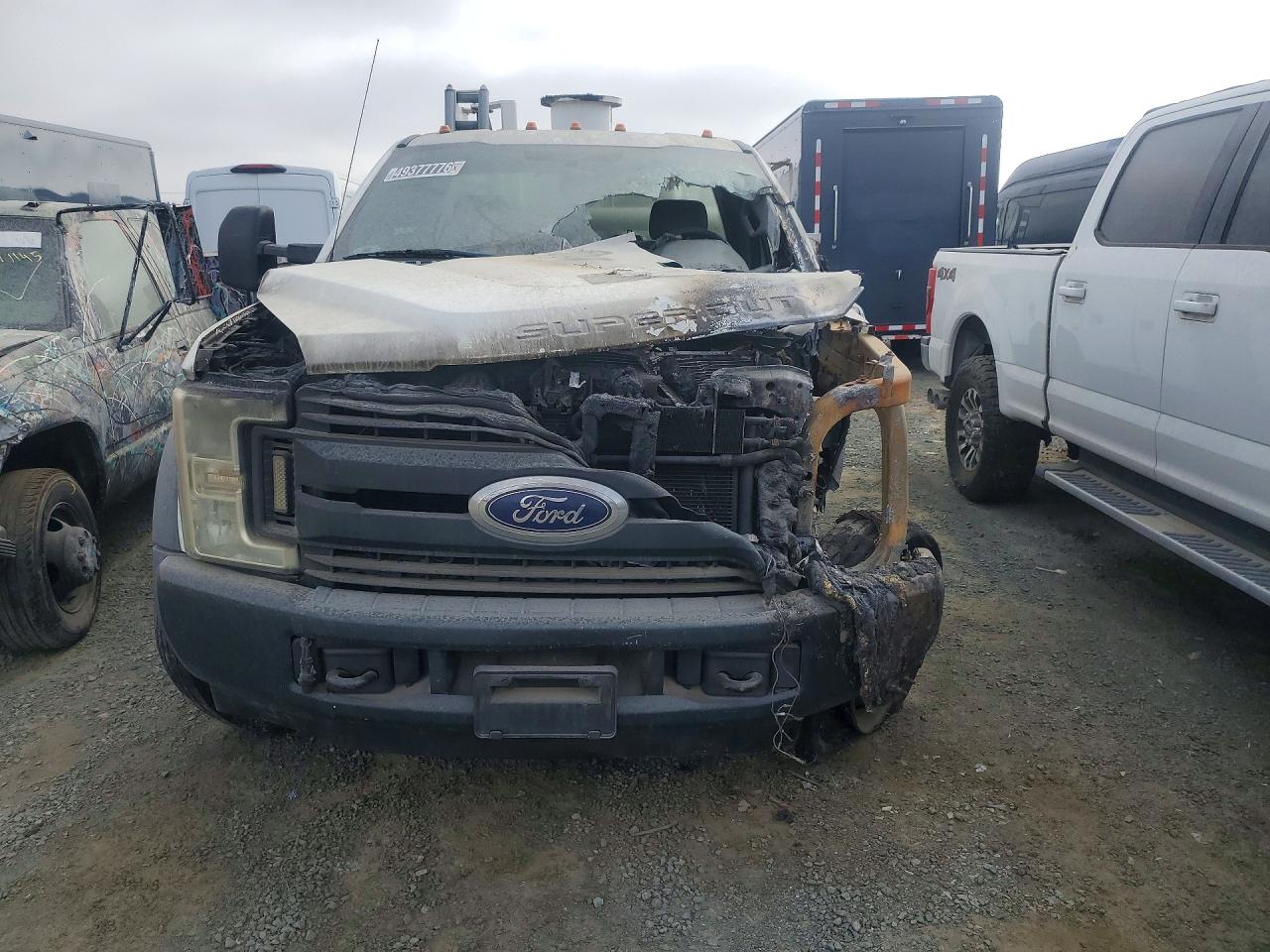 2017 FORD F550