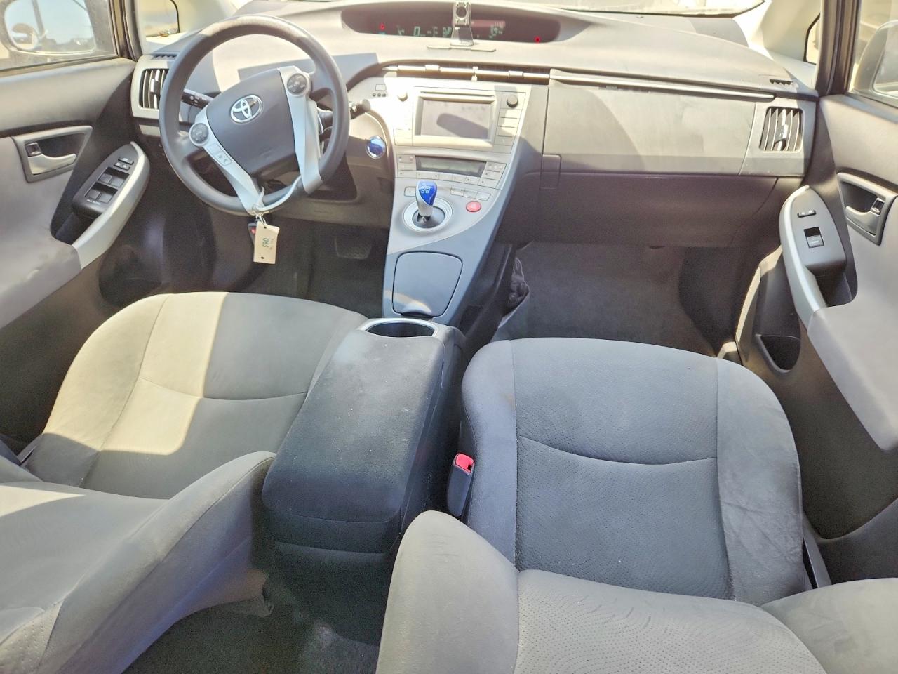 2012 TOYOTA PRIUS