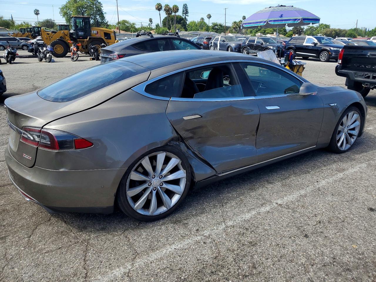 2016 TESLA MODEL S