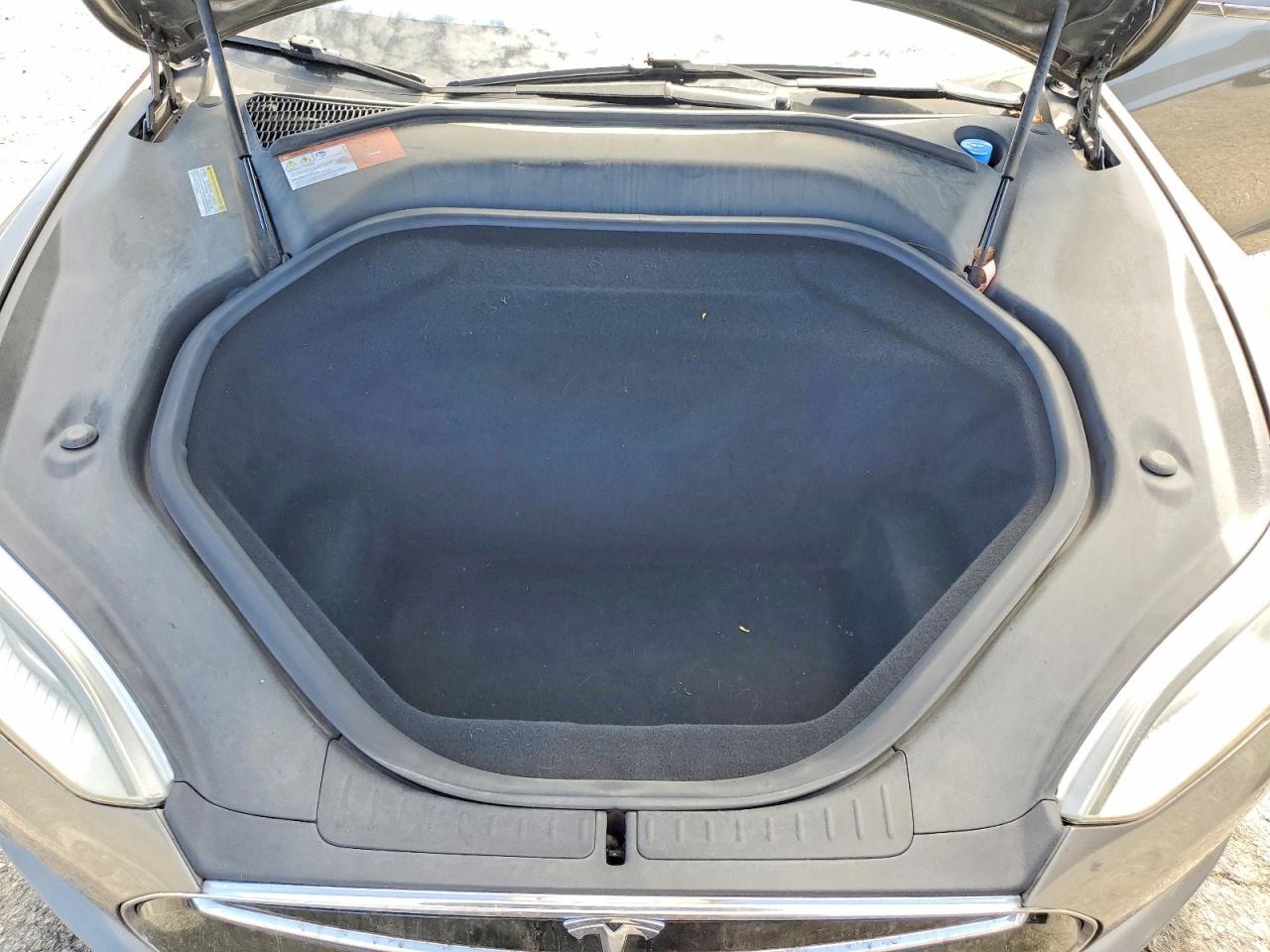 2016 TESLA MODEL S