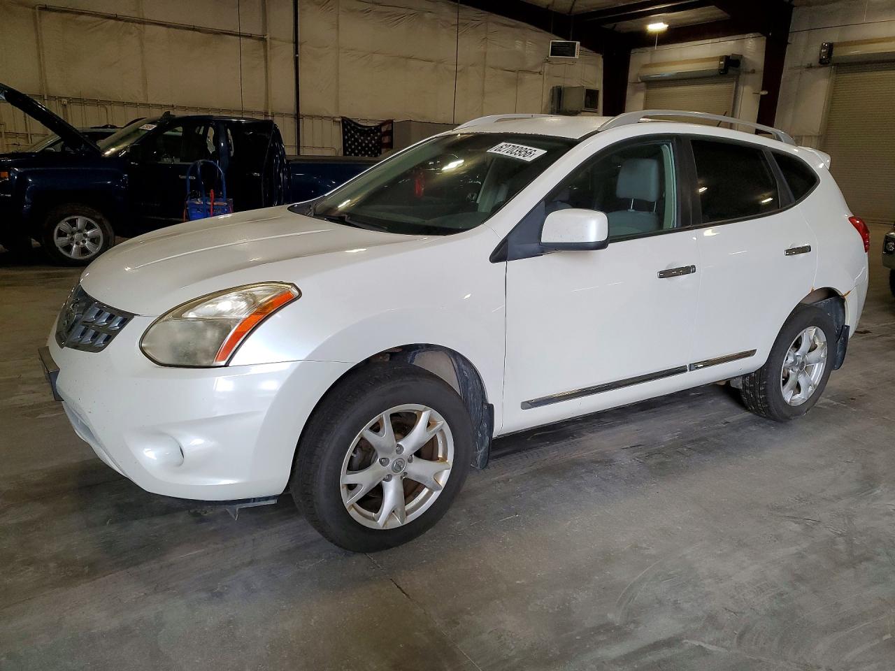 2011 NISSAN ROGUE