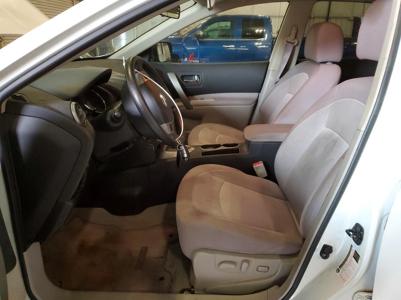 2011 NISSAN ROGUE