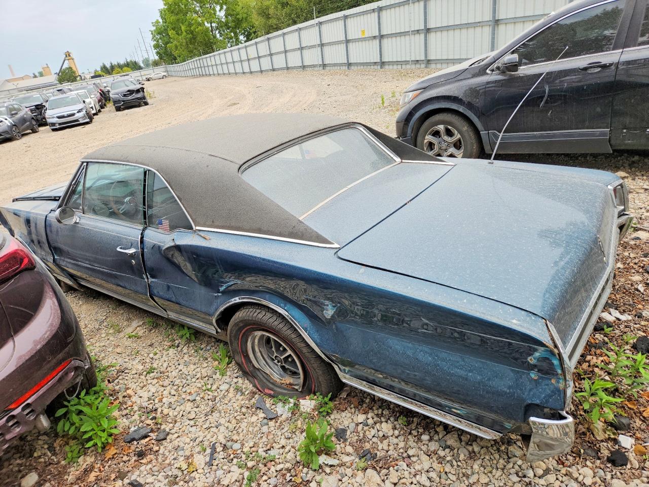 1967 OLDSMOBILE CUTLASS