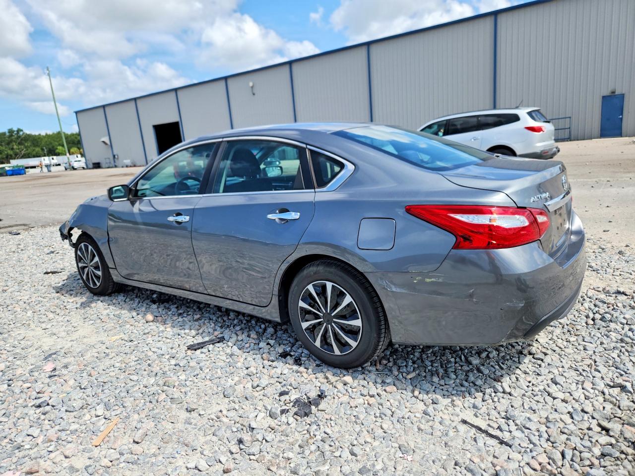 2017 NISSAN ALTIMA