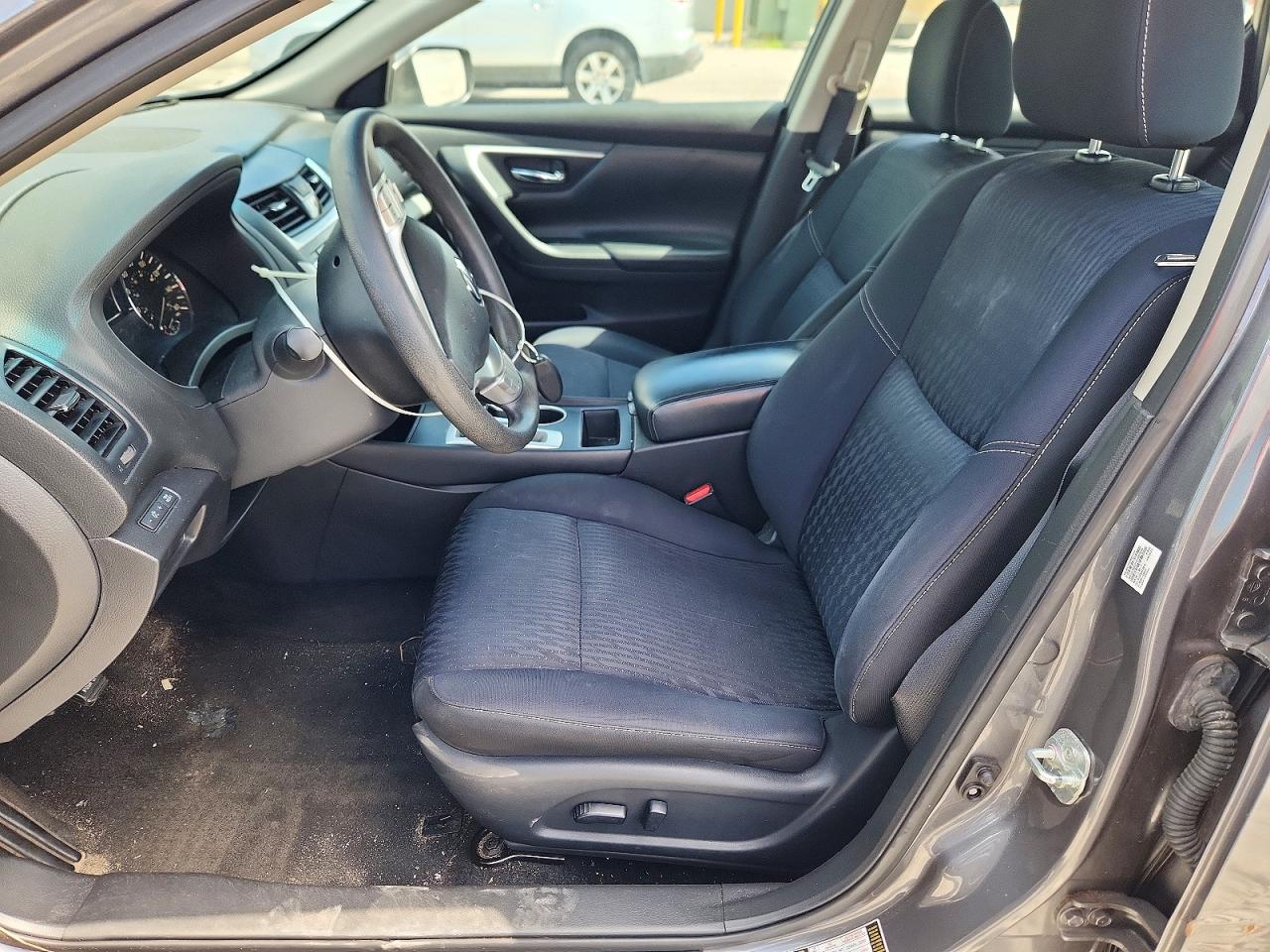 2017 NISSAN ALTIMA