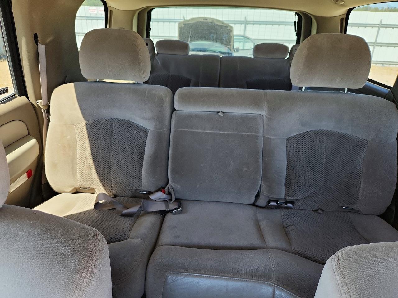 2002 CHEVROLET TAHOE