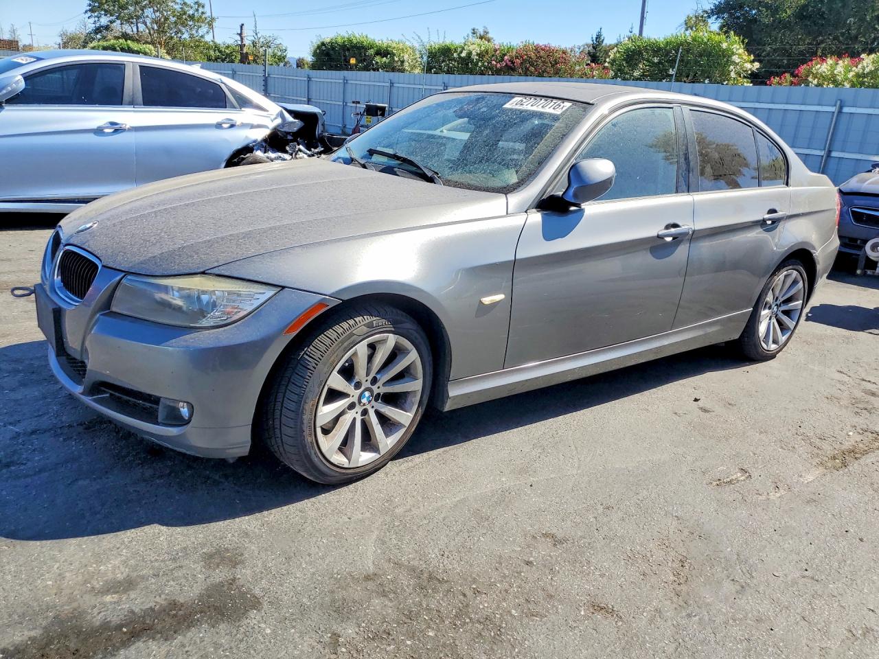 2011 BMW 3 SERIES
