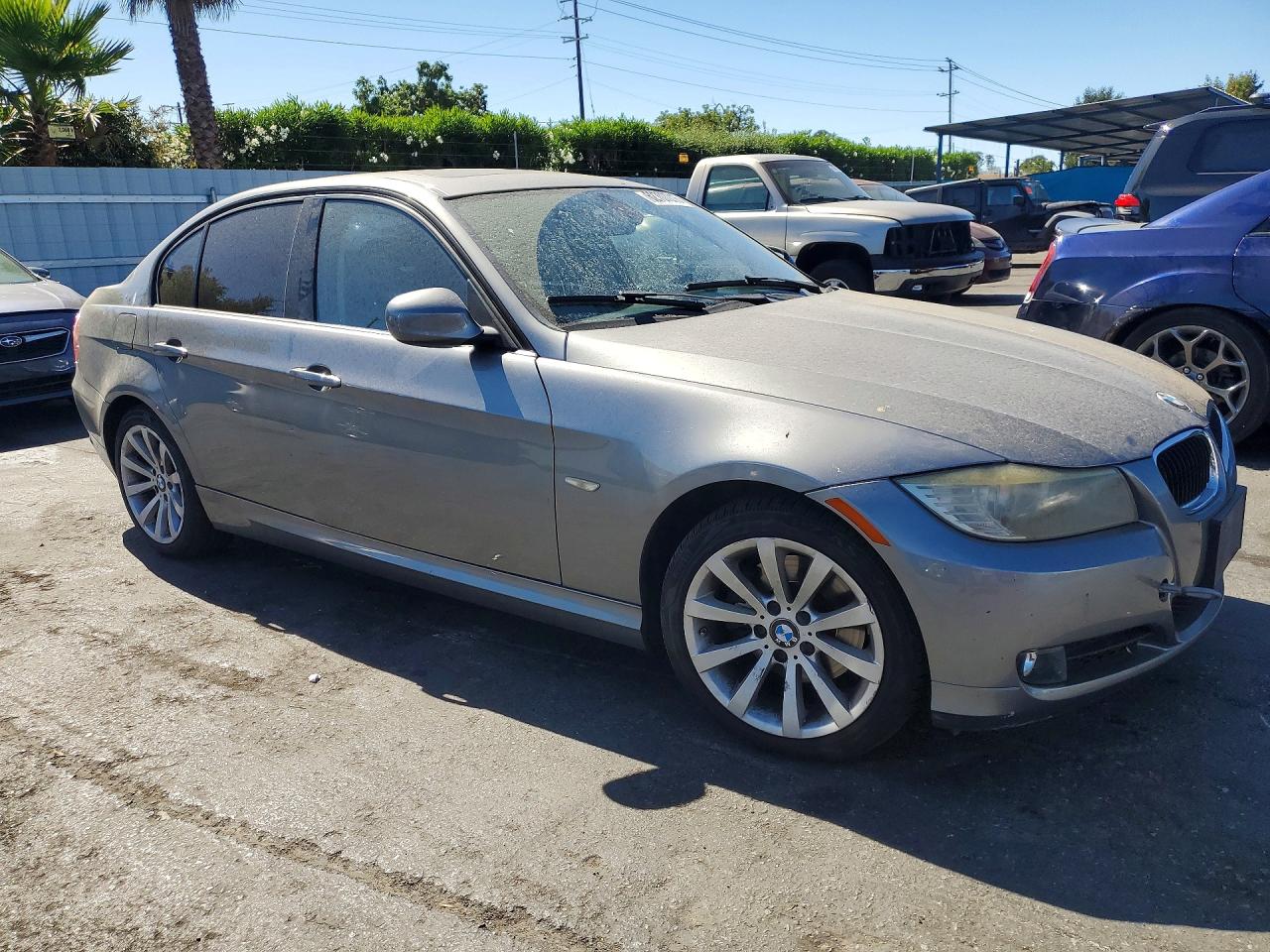 2011 BMW 3 SERIES